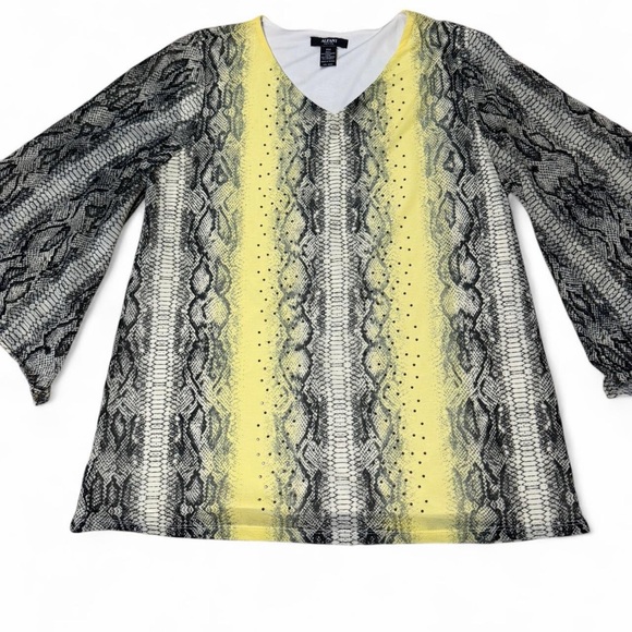 Alfani Petite Whimsigoth Snake Print Studded V-Neck Blouse PM Gothic Y2K Top - Picture 3 of 7